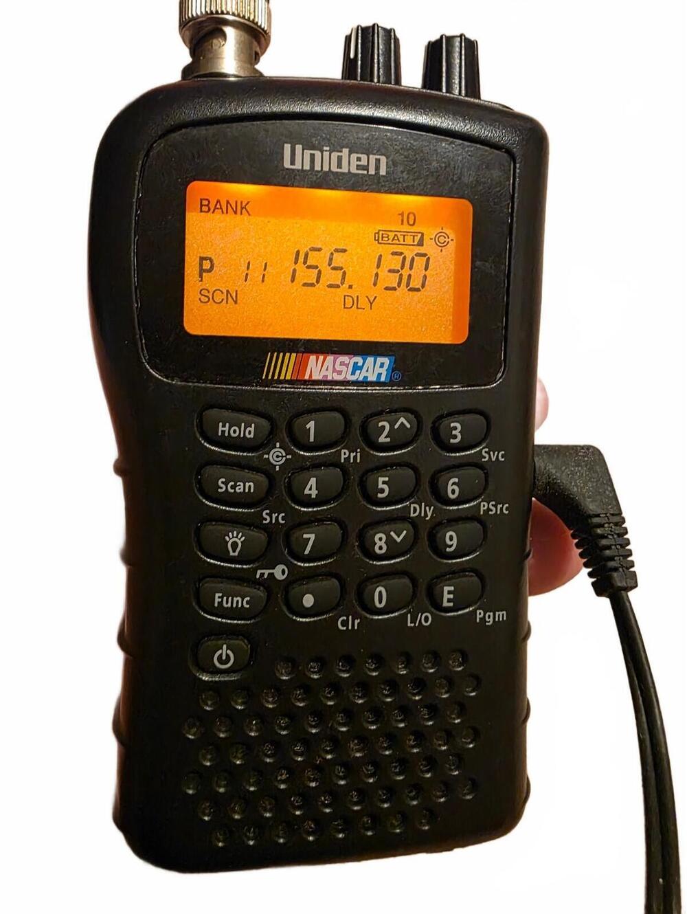 Uniden Bearcat Nascar BC72XLT Handheld Scanner Radio